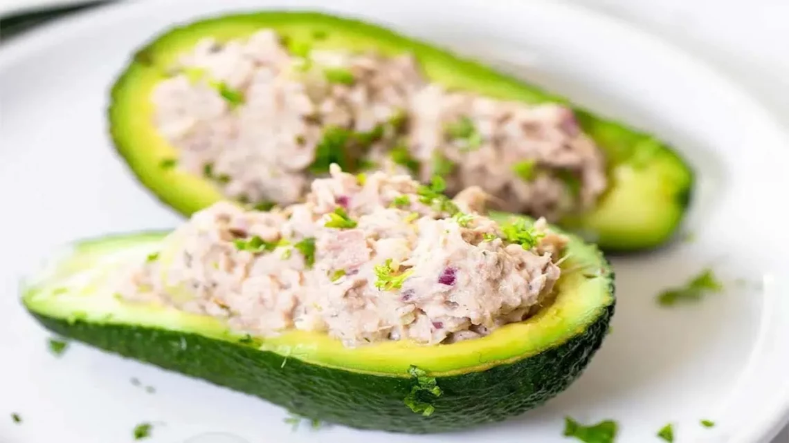 Avocats farcis aux rillettes de thon