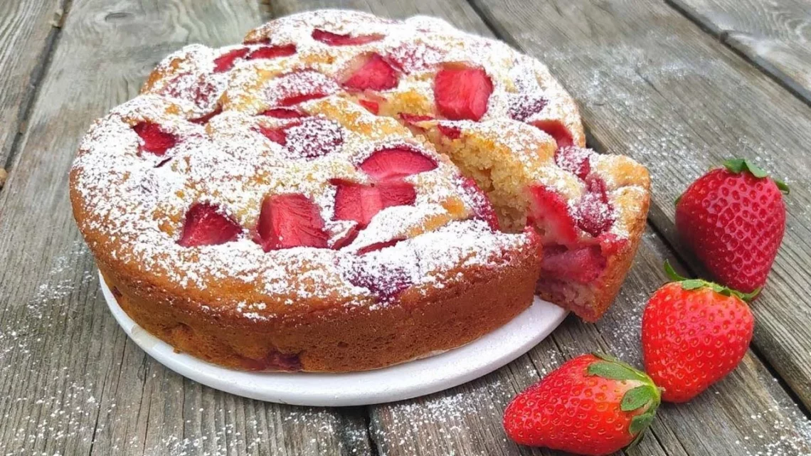 Gâteau au Yaourt aux Fraises