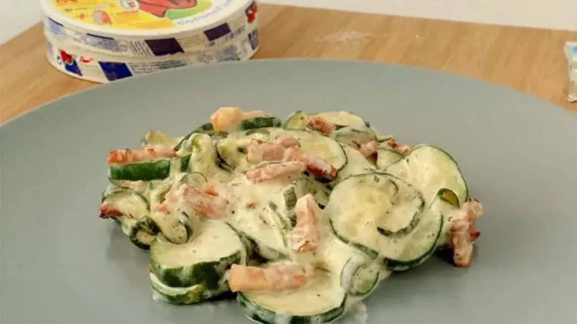 Courgettes façon carbonara à la Vache Qui Rit