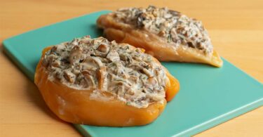 Blancs de poulet farcis aux champignons