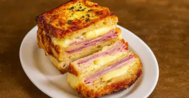Croque Cake Gourmet au Jambon et Fromage