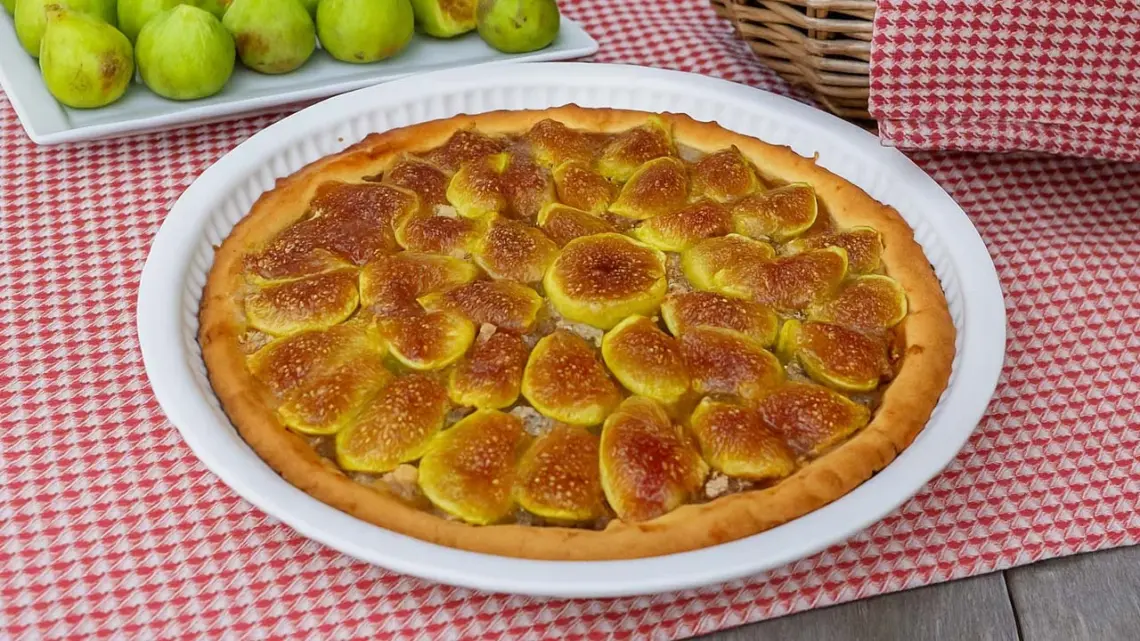 Crostata aux figues fraîches et confiture : une tarte maison irrésistible