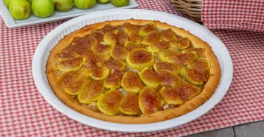 Crostata aux figues fraîches et confiture : une tarte maison irrésistible