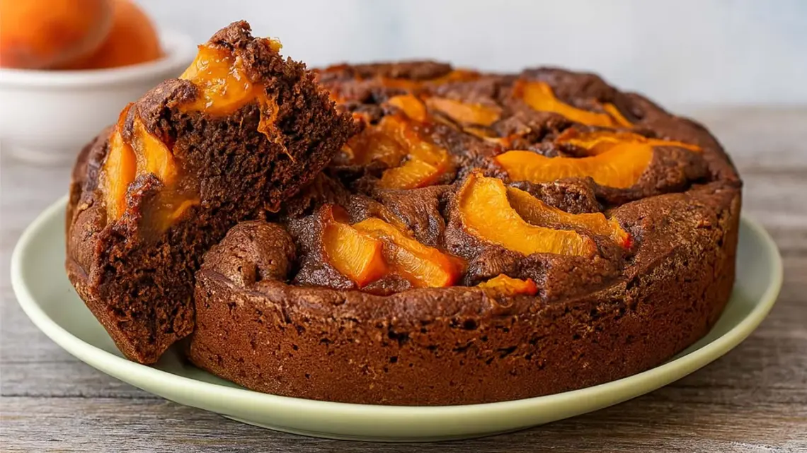 Gâteau aux abricots et cacao : un dessert fruité et gourmand