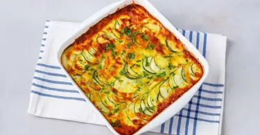 Gratin de courgettes et pommes de terre à la crème : une recette facile et fondante au four