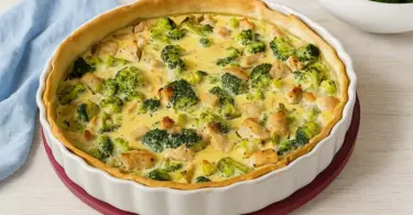 Quiche au poulet, brocoli et Boursin : une recette facile et savoureuse