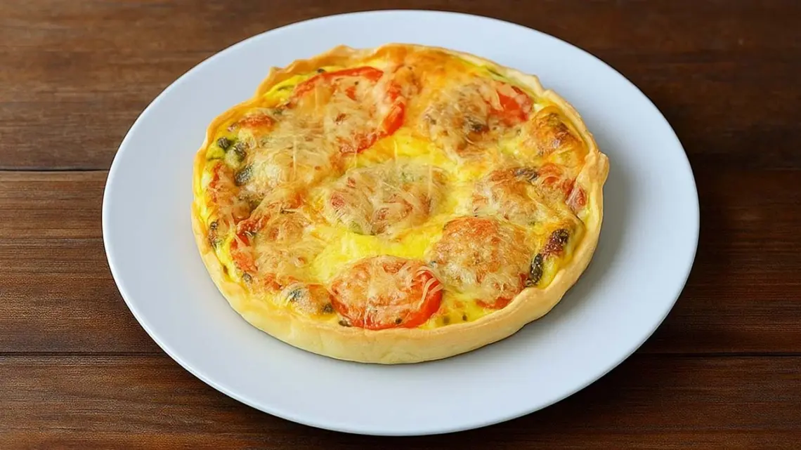 Quiche tomate, jambon et chèvre : recette facile et savoureuse
