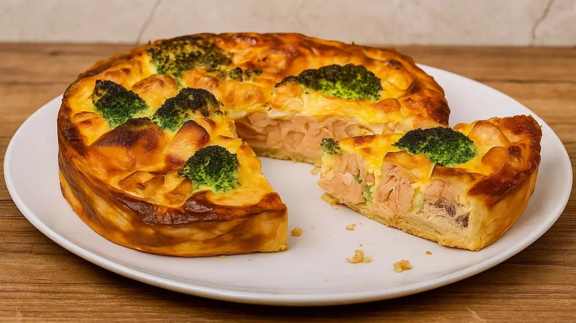 Tarte saumon brocolis à la crème : une recette facile et savoureuse