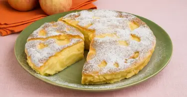 Gâteau flan aux pommes maison le dessert idéal pour toute la famille