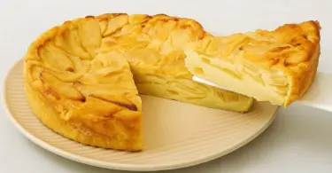 Gâteau flan alsacien aux pommes : le dessert traditionnel facile et fondant