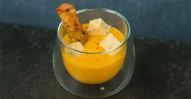 Verrines potimarron aux épices, foie gras et mouillette de pain d’épices : une entrée chic et festive