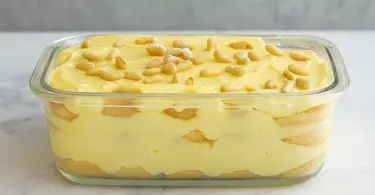 Tiramisu à la crème pâtissière de grand-mère : dessert italien fondant et crémeux