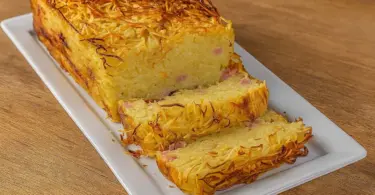 Cake de Spaghettis Façon Carbonara : la Recette Facile et Gourmande