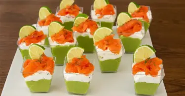 Verrines Avocat Saumon Fumé : Entrée Fraîche en Quelques Minutes