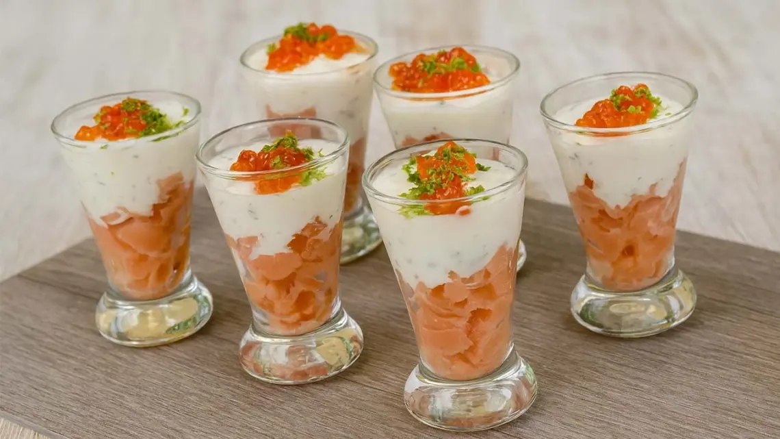 Verrines de Saumon Fumé au Philadelphia : Entrée Fraîche en 15 Minutes