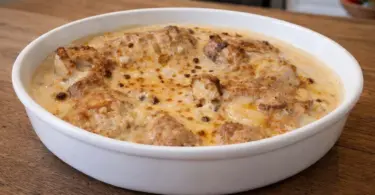 Poulet Gaston Gérard gratiné au comté : la vraie recette bourguignonne facile