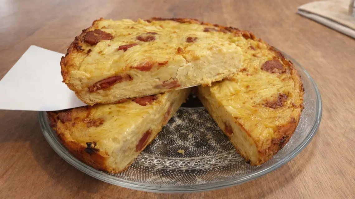 Gâteau de pommes de terre au chorizo et emmental – plat complet au four rapide