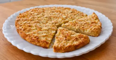 Grimolle aux pommes et croûte d’amandes : dessert moelleux ultra gourmand