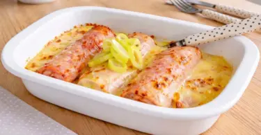 Poireaux roulés au jambon et gratinés au Comté