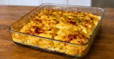 Gratin de pommes de terre au chorizo et à la raclette