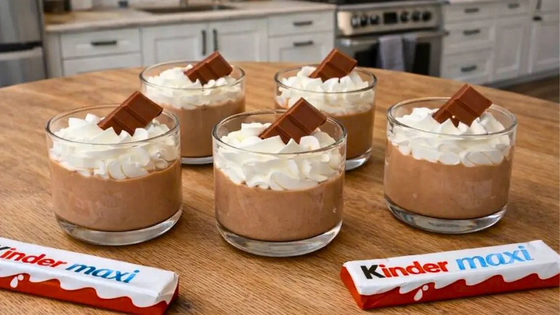 Mousseline liégeoise aux Kinder en verrines – dessert chocolaté facile et crémeux