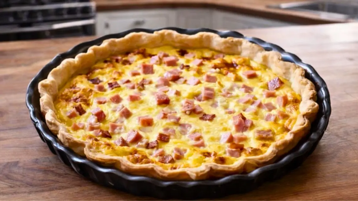 Quiche au Jambon de Poulet et Fromage à Raclette : ultra fondante et savoureuse