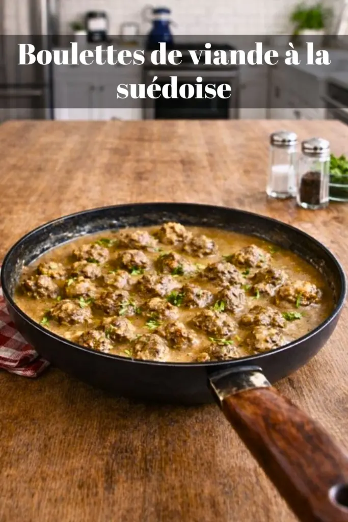 Boulettes de viande à la suédoise : recette traditionnelle avec sauce crémeuse