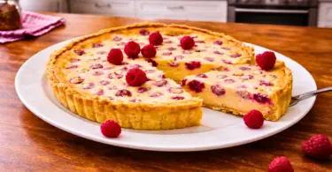 Tarte chocolat blanc-framboises : dessert léger, fruité et irrésistible